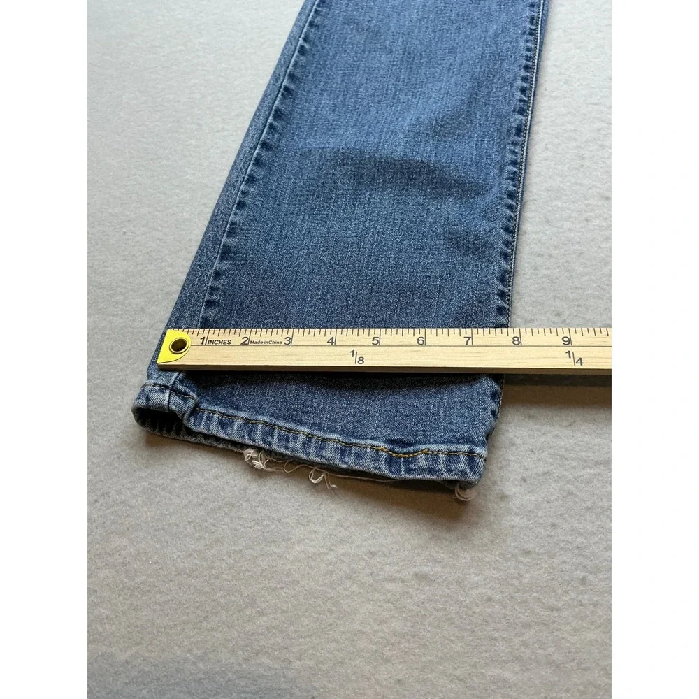 Levi's Straight Leg Jeans Medium Wash Blue‎ Denim Mens Size 34x31 Casual